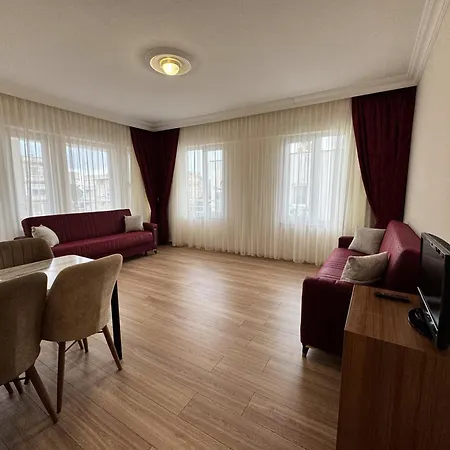 Mitos Aparthotel 3*