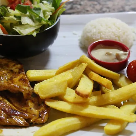 Mitos מלון דירות אלאניה