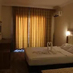 Mitos Aparthotel